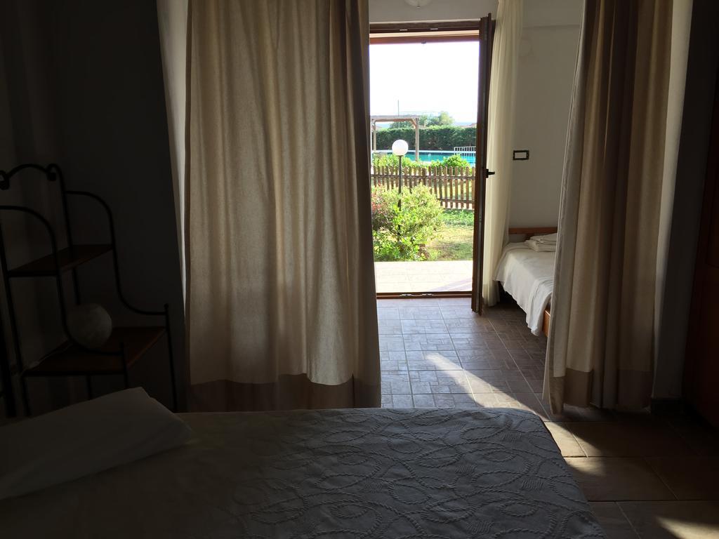 Boutique Hotel Ileas Village アルコウディ エクステリア 写真